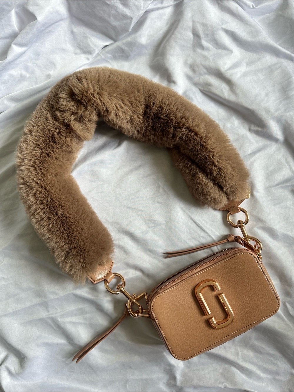 Marc Jacobs The Snapshot Shoulder Bag in Soft Pink